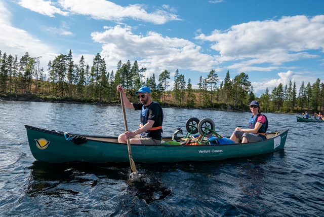 TREQ Kanoreizen is een non-profit reisorganisatie voor kano groepsreizen naar Zweden en Noorwegen (Bas Wetter)